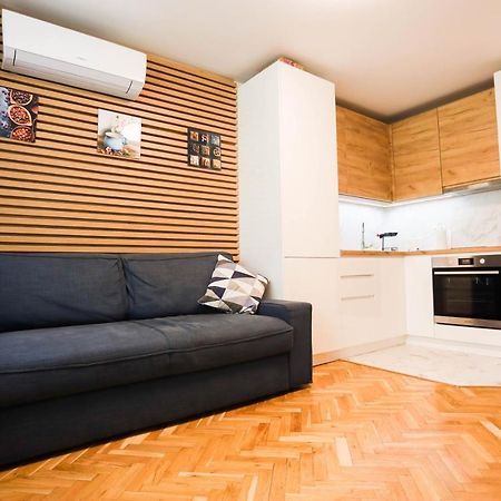 White Central Apartment Varna Exterior foto